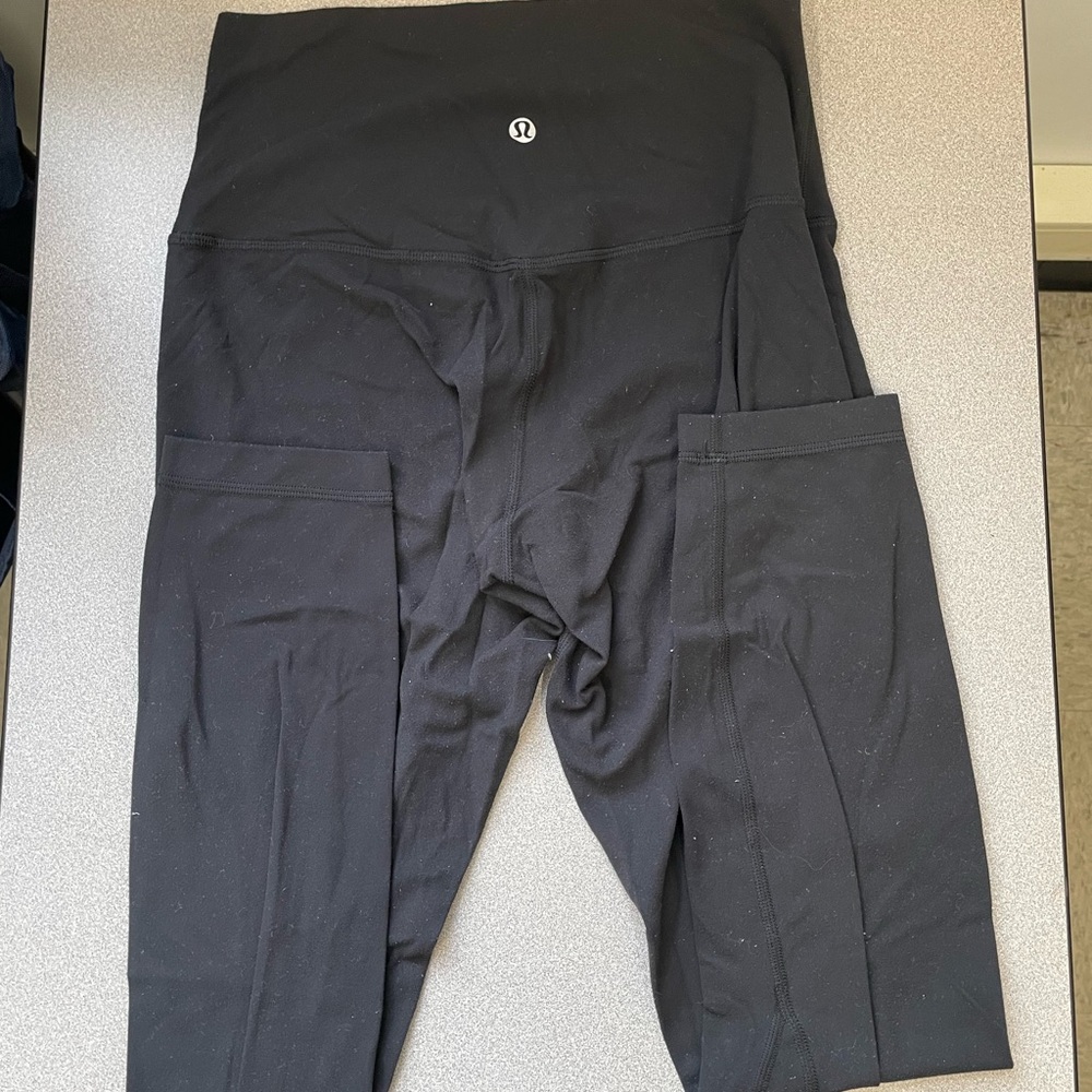 Lululemon Align Pant Full Length 28" 
Black